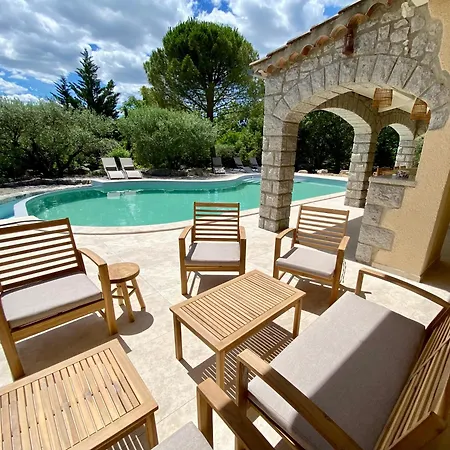 Ferienhaus Maison Pour 12p, Piscine A Debordement Chauffee D'avril A Octobre Inclus