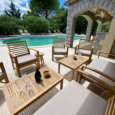 Maison Pour 12p, Piscine A Debordement Chauffee D'avril A Octobre Inclus * Ruoms