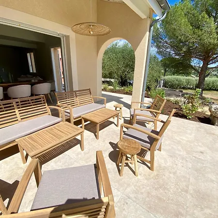 Ferienhaus Maison Pour 12p, Piscine A Debordement Chauffee D'avril A Octobre Inclus