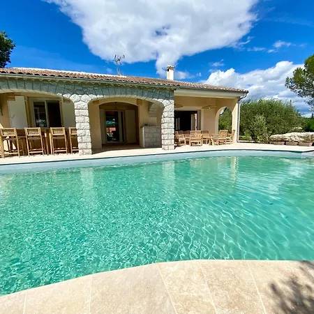 Ferienhaus Maison Pour 12p, Piscine A Debordement Chauffee D'avril A Octobre Inclus Ruoms